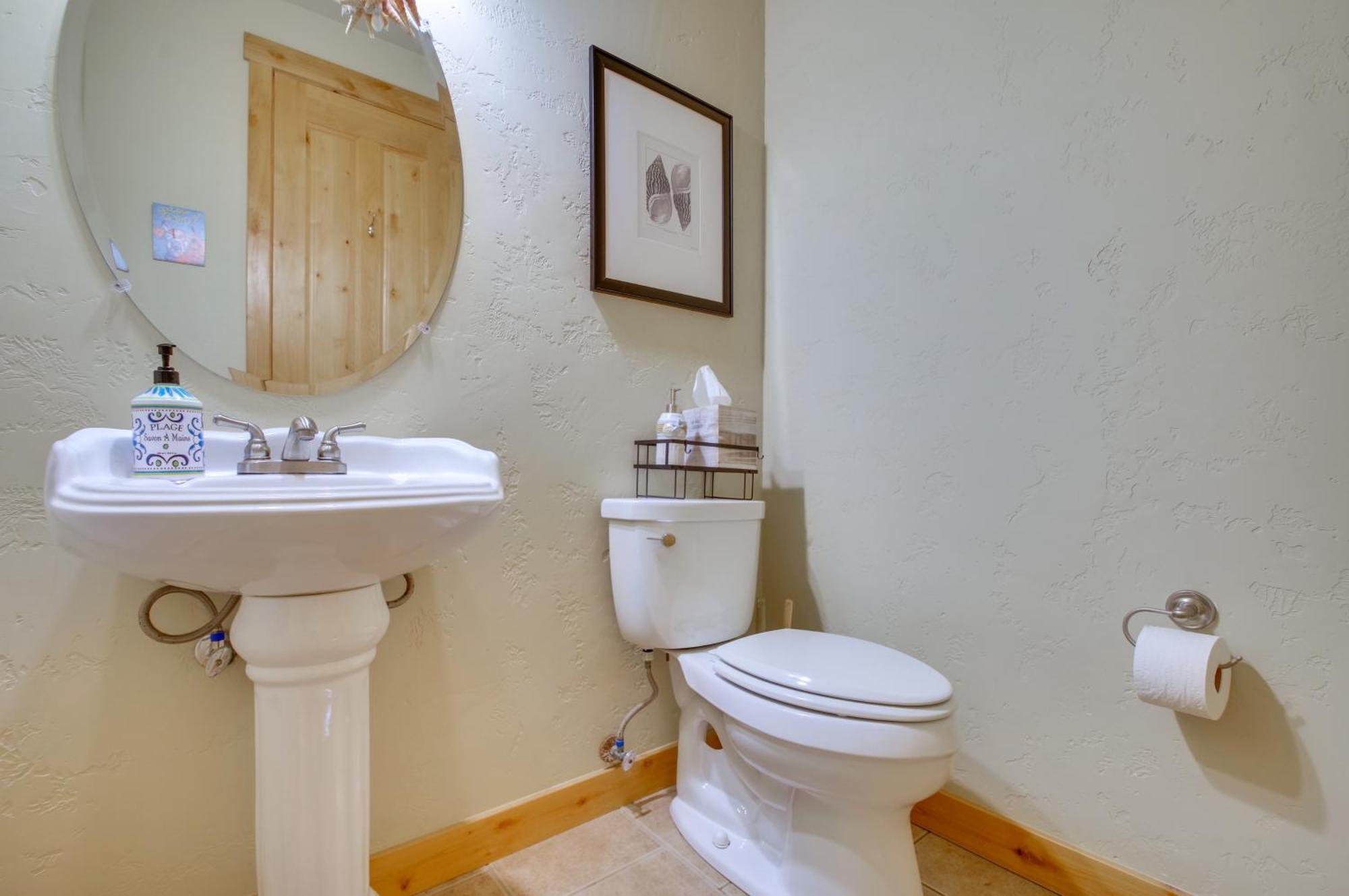 Quiet Waterfront Escape With Hot Tub And Beach Access! Голд-Бич Экстерьер фото
